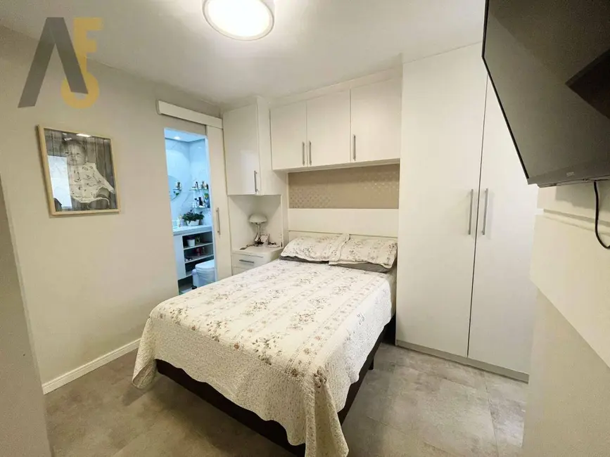 Foto 8 de Apartamento com 3 quartos à venda, 75m2 em Rio De Janeiro - RJ