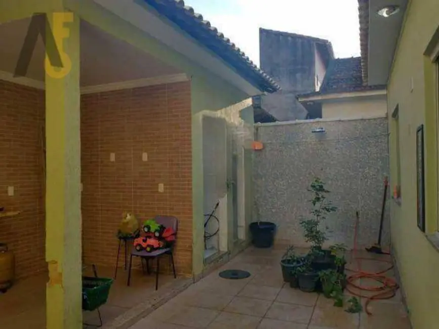 Foto 1 de Casa de Condomínio com 2 quartos à venda, 79m2 em Rio De Janeiro - RJ