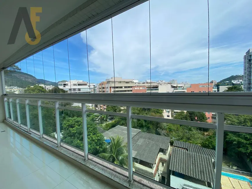 Foto 2 de Apartamento com 2 quartos à venda, 78m2 em Rio De Janeiro - RJ