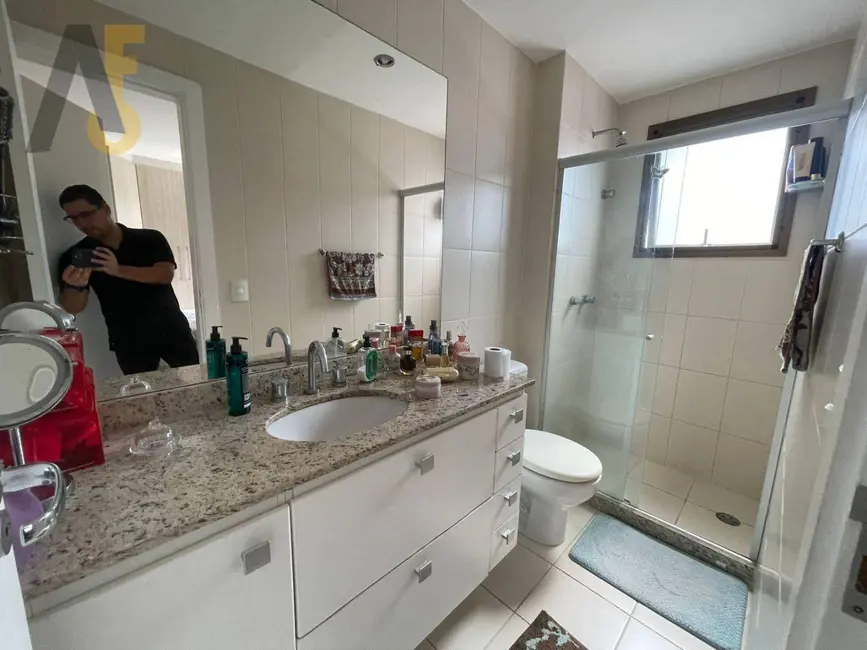 Apartamento com 3 quartos à venda, 104m2 em Rio De Janeiro - RJ - imagem 8 Foto 8 de Apartamento com 3 quartos à venda, 104m2 em Rio De Janeiro - RJ