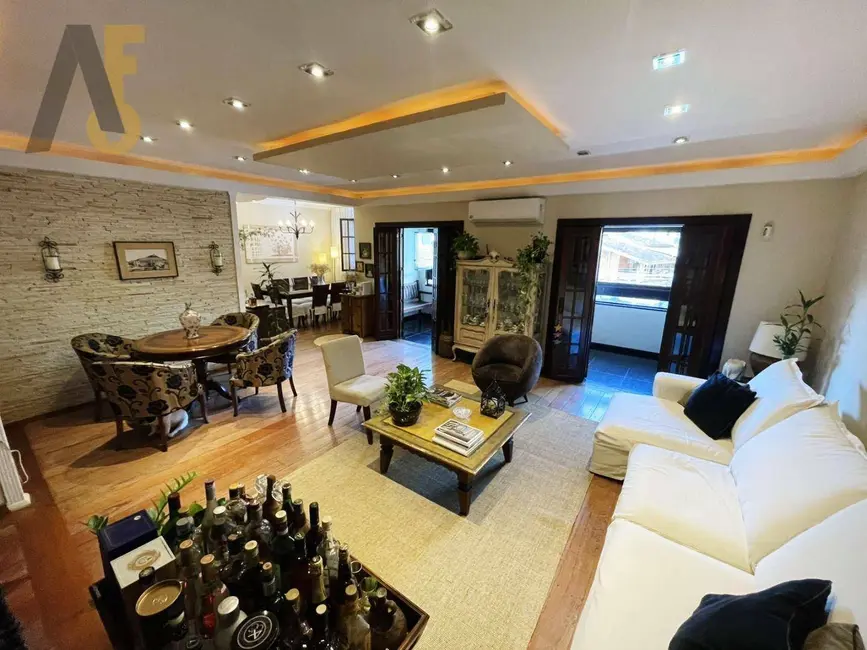 Foto 2 de Casa com 4 quartos à venda, 250m2 em Jacarepaguá, Rio De Janeiro - RJ