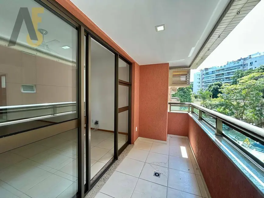 Foto 5 de Apartamento com 4 quartos à venda, 121m2 em Rio De Janeiro - RJ