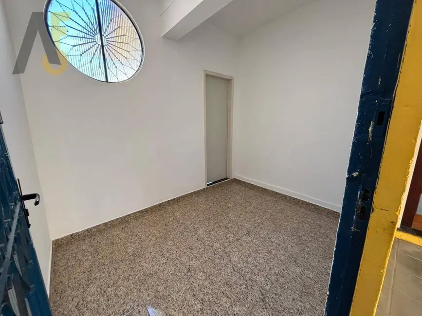 Foto 5 de Casa com 2 quartos à venda, 360m2 em Tanque, Rio De Janeiro - RJ