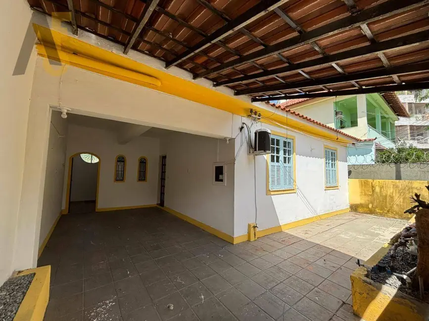 Foto 1 de Casa com 2 quartos à venda, 360m2 em Tanque, Rio De Janeiro - RJ