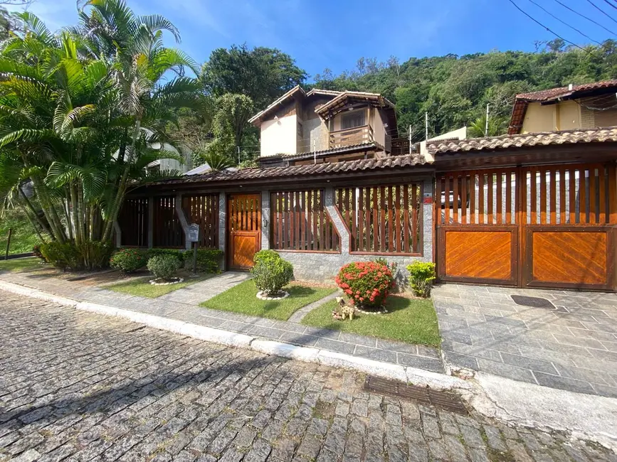 Foto 2 de Casa de Condomínio com 5 quartos à venda, 990m2 em Jacarepaguá, Rio De Janeiro - RJ