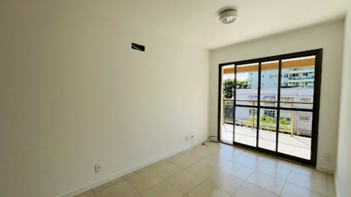 Foto 5 de Apartamento com 2 quartos à venda, 74m2 em Rio De Janeiro - RJ
