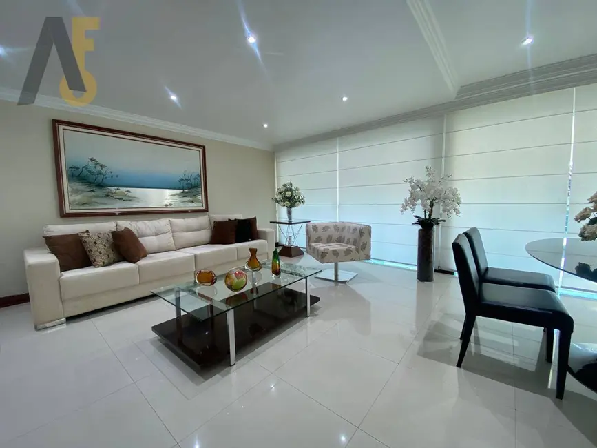 Casa de Condomínio com 4 quartos à venda, 296m2 em Rio De Janeiro - RJ - imagem 2 Foto 2 de Casa de Condomínio com 4 quartos à venda, 296m2 em Rio De Janeiro - RJ