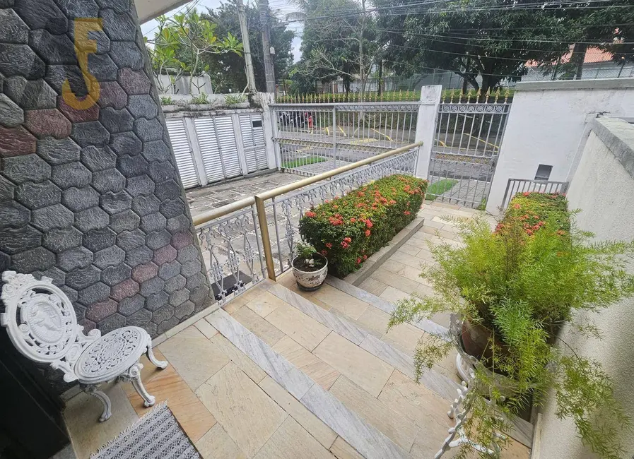 Casa de Condomínio com 4 quartos à venda, 444m2 em Rio De Janeiro - RJ - imagem 4 Foto 4 de Casa de Condomínio com 4 quartos à venda, 444m2 em Rio De Janeiro - RJ