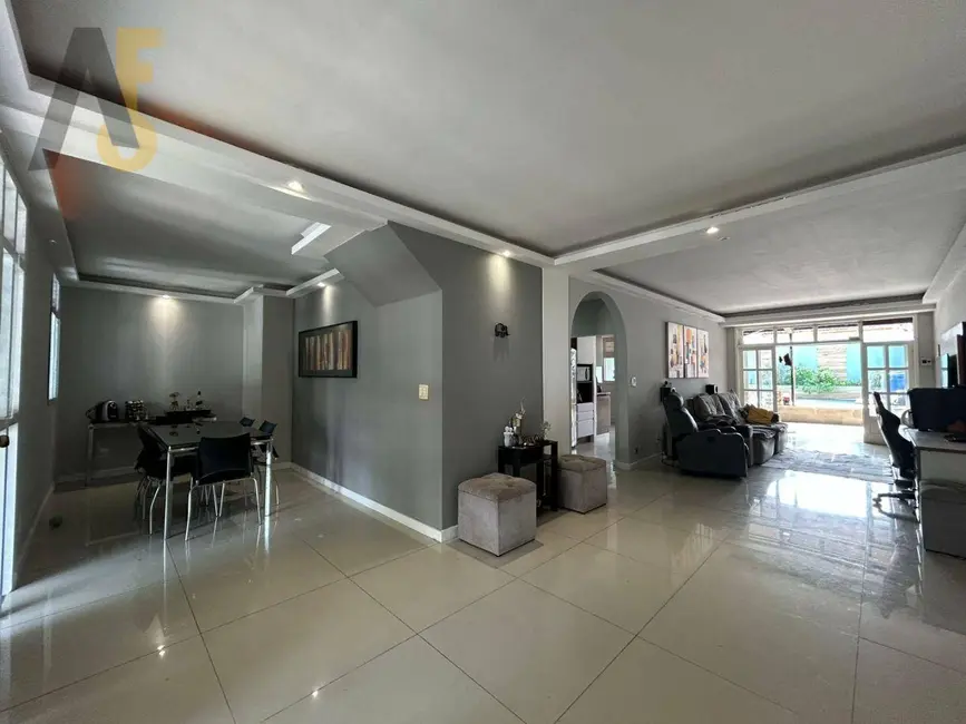 Foto 2 de Casa de Condomínio com 3 quartos à venda, 577m2 em Anil, Rio De Janeiro - RJ