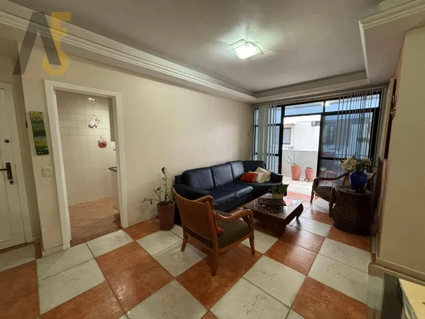 Cobertura com 4 quartos à venda, 305m2 em Rio De Janeiro - RJ - imagem 2 Foto 2 de Cobertura com 4 quartos à venda, 305m2 em Rio De Janeiro - RJ