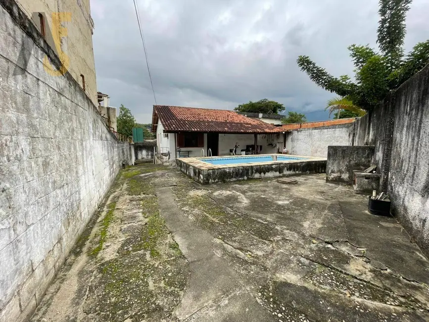 Casa de Condomínio com 3 quartos à venda, 380m2 em Anil, Rio De Janeiro - RJ - imagem 5 Foto 5 de Casa de Condomínio com 3 quartos à venda, 380m2 em Anil, Rio De Janeiro - RJ