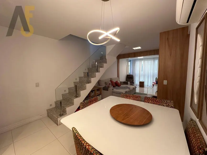 Cobertura com 4 quartos à venda, 167m2 em Rio De Janeiro - RJ - imagem 2 Foto 2 de Cobertura com 4 quartos à venda, 167m2 em Rio De Janeiro - RJ