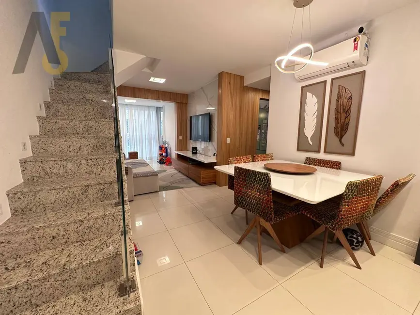 Cobertura com 4 quartos à venda, 167m2 em Rio De Janeiro - RJ - imagem 3 Foto 3 de Cobertura com 4 quartos à venda, 167m2 em Rio De Janeiro - RJ