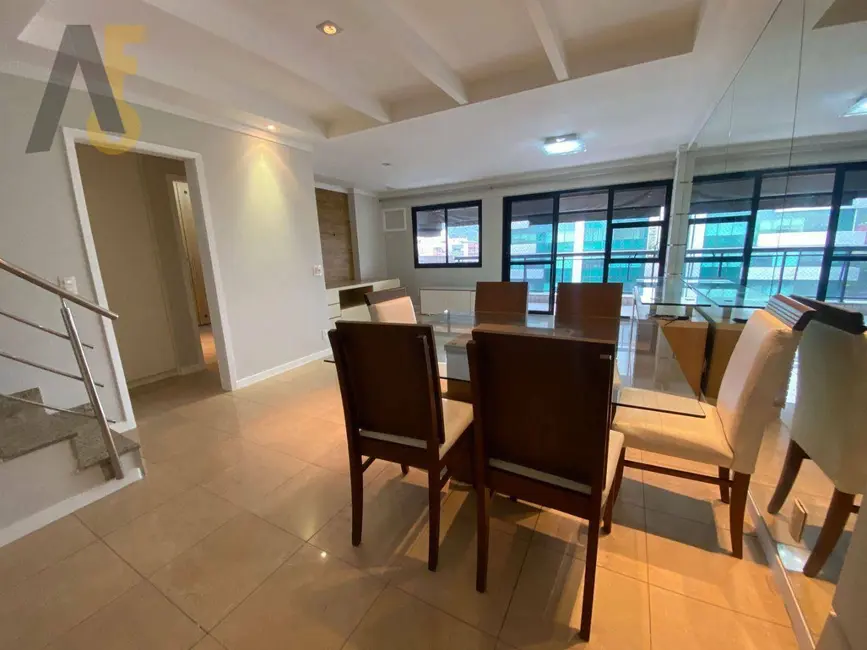Cobertura com 4 quartos à venda, 233m2 em Rio De Janeiro - RJ - imagem 2 Foto 2 de Cobertura com 4 quartos à venda, 233m2 em Rio De Janeiro - RJ