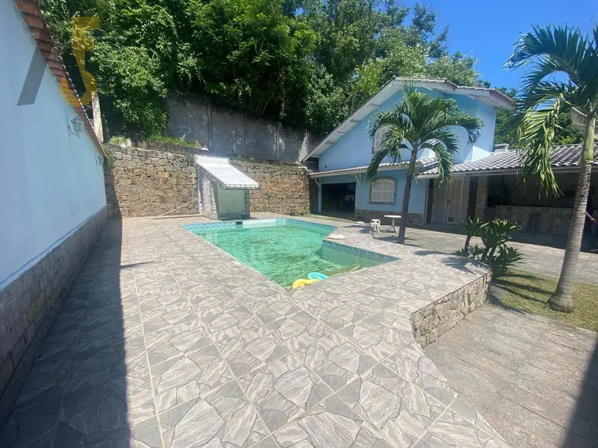 Casa de Condomínio com 6 quartos à venda, 386m2 em Anil, Rio De Janeiro - RJ - imagem 6 Foto 6 de Casa de Condomínio com 6 quartos à venda, 386m2 em Anil, Rio De Janeiro - RJ