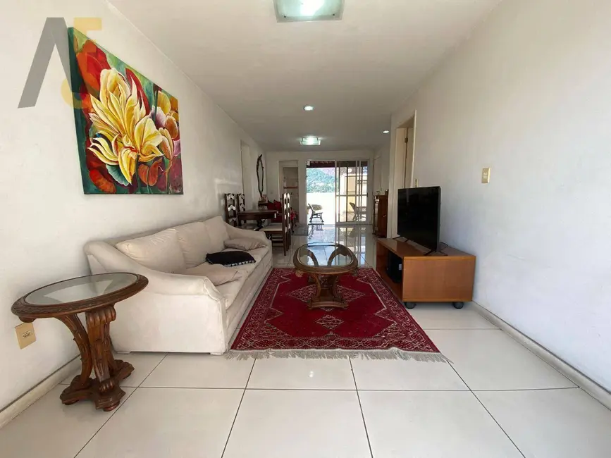 Cobertura com 3 quartos à venda, 270m2 em Rio De Janeiro - RJ - imagem 3 Foto 3 de Cobertura com 3 quartos à venda, 270m2 em Rio De Janeiro - RJ
