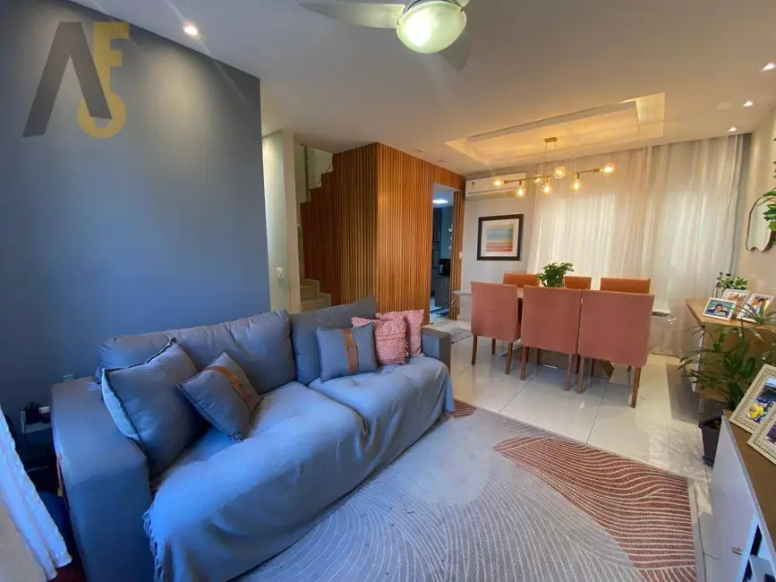 Casa de Condomínio com 4 quartos à venda, 118m2 em Rio De Janeiro - RJ - imagem 4 Foto 4 de Casa de Condomínio com 4 quartos à venda, 118m2 em Rio De Janeiro - RJ
