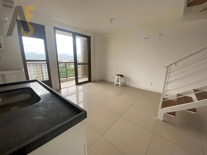 Cobertura com 1 quarto à venda, 56m2 em Pechincha, Rio De Janeiro - RJ - imagem 9 Foto 9 de Cobertura com 1 quarto à venda, 56m2 em Pechincha, Rio De Janeiro - RJ