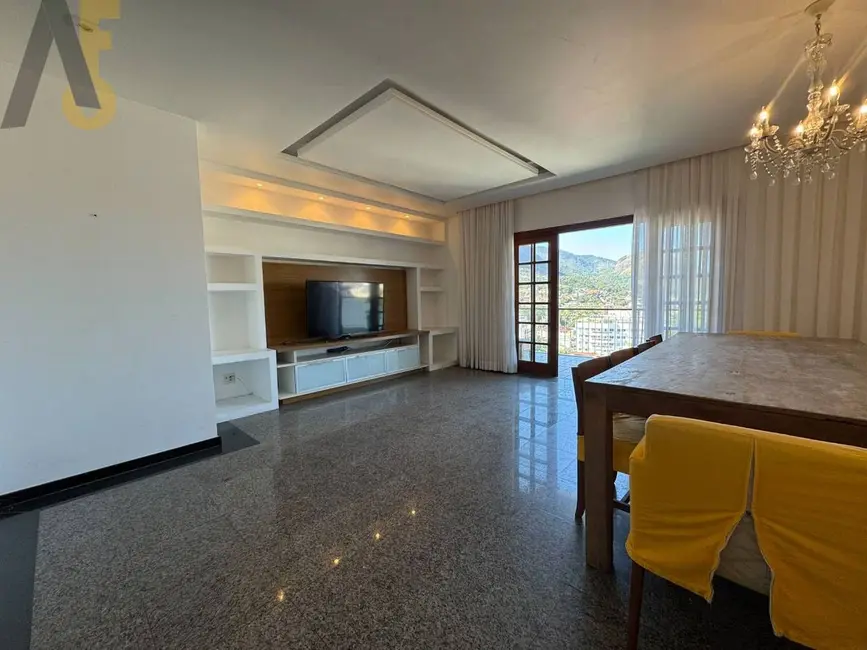 Foto 2 de Casa com 4 quartos à venda, 465m2 em Rio De Janeiro - RJ
