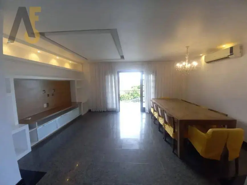 Foto 2 de Casa com 4 quartos à venda, 465m2 em Rio De Janeiro - RJ