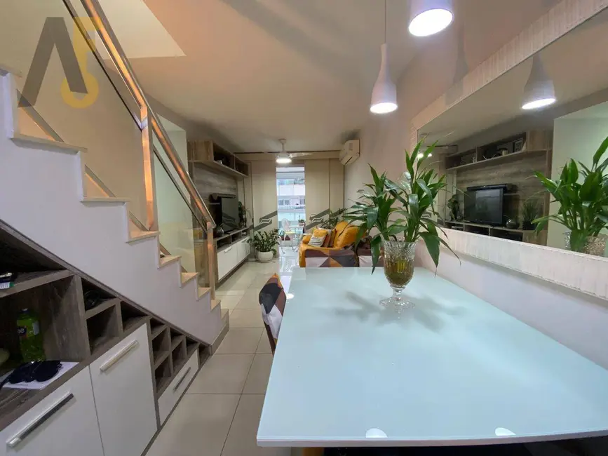 Cobertura com 3 quartos à venda, 160m2 em Rio De Janeiro - RJ - imagem 2 Foto 2 de Cobertura com 3 quartos à venda, 160m2 em Rio De Janeiro - RJ
