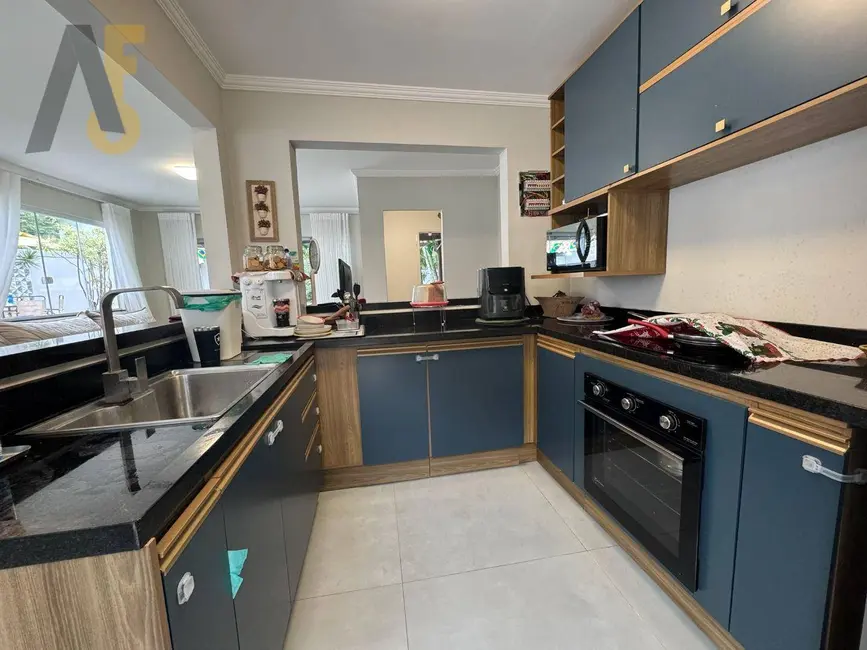Casa com 2 quartos à venda, 361m2 em Jacarepaguá, Rio De Janeiro - RJ - imagem 8 Foto 8 de Casa com 2 quartos à venda, 361m2 em Jacarepaguá, Rio De Janeiro - RJ