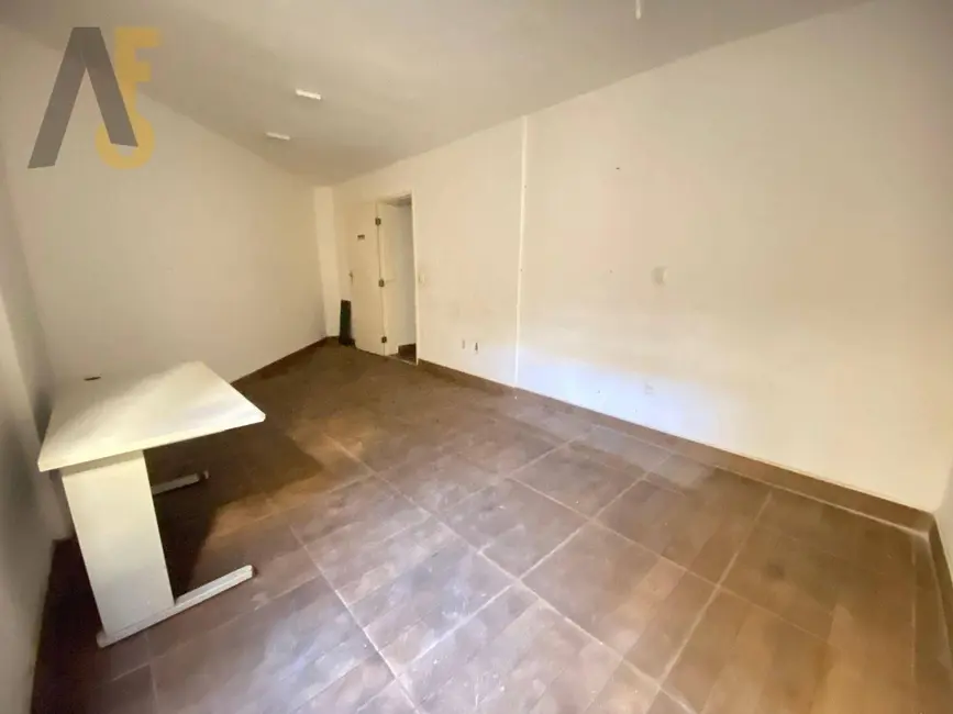 Foto 2 de Terreno / Lote à venda, 345m2 em Rio De Janeiro - RJ
