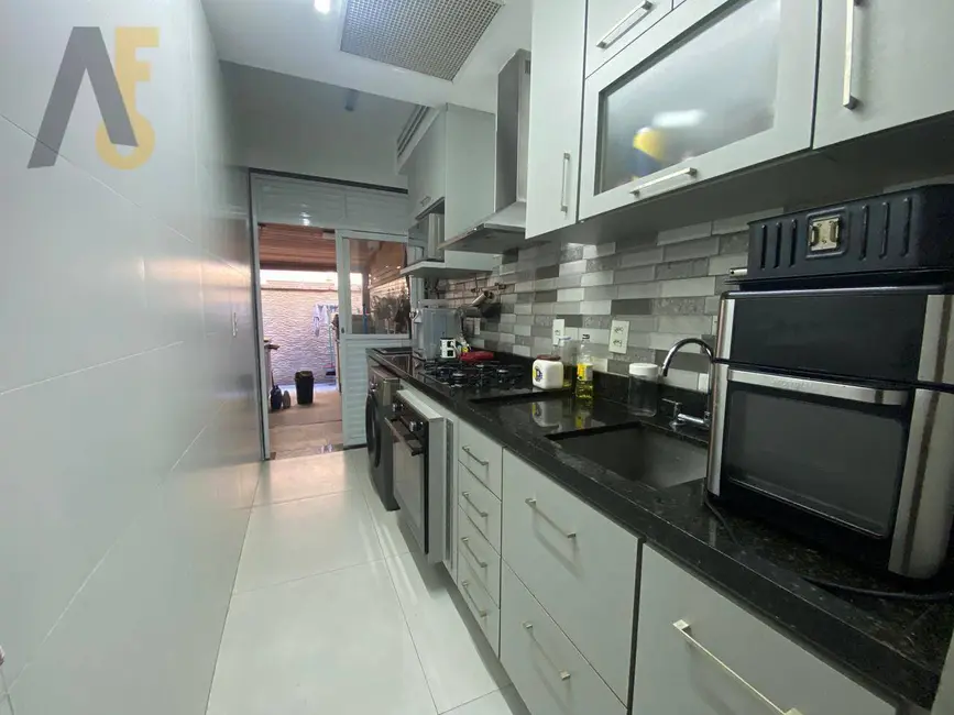 Apartamento com 3 quartos à venda, 107m2 em Rio De Janeiro - RJ - imagem 9 Foto 9 de Apartamento com 3 quartos à venda, 107m2 em Rio De Janeiro - RJ