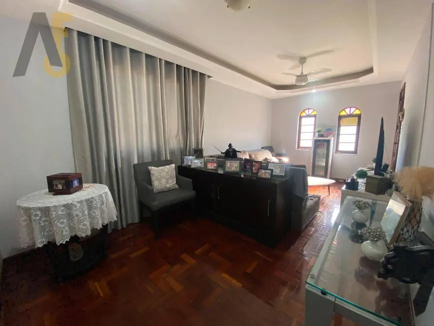 Casa de Condomínio com 5 quartos à venda, 318m2 em Rio De Janeiro - RJ - imagem 4 Foto 4 de Casa de Condomínio com 5 quartos à venda, 318m2 em Rio De Janeiro - RJ