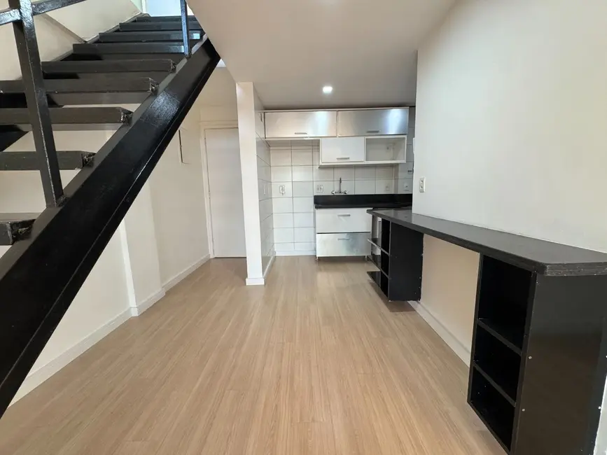 Cobertura com 2 quartos à venda, 110m2 em Rio De Janeiro - RJ - imagem 7 Foto 7 de Cobertura com 2 quartos à venda, 110m2 em Rio De Janeiro - RJ