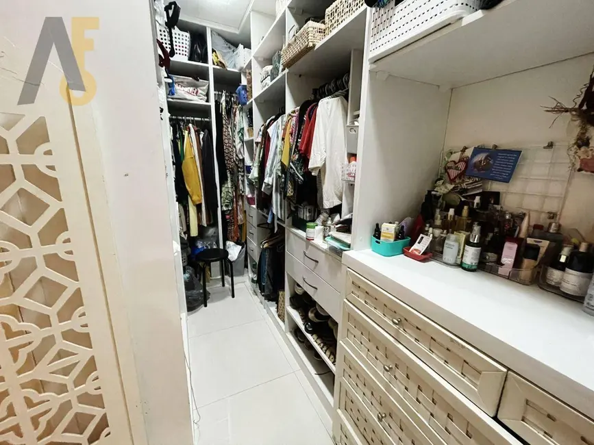 Foto 8 de Casa com 6 quartos à venda, 267m2 em Rio De Janeiro - RJ