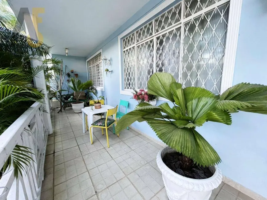 Foto 3 de Casa com 6 quartos à venda, 267m2 em Rio De Janeiro - RJ