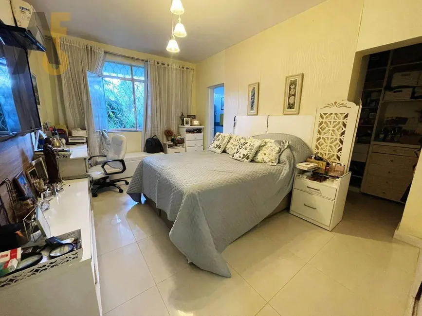 Foto 7 de Casa com 6 quartos à venda, 267m2 em Rio De Janeiro - RJ