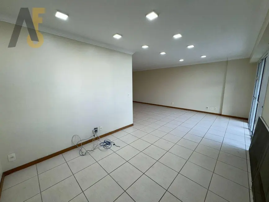 Apartamento com 3 quartos à venda, 129m2 em Rio De Janeiro - RJ - imagem 6 Foto 6 de Apartamento com 3 quartos à venda, 129m2 em Rio De Janeiro - RJ