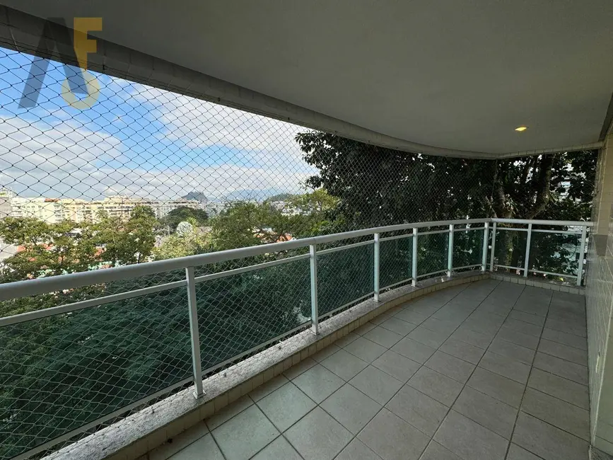Apartamento com 3 quartos à venda, 129m2 em Rio De Janeiro - RJ - imagem 8 Foto 8 de Apartamento com 3 quartos à venda, 129m2 em Rio De Janeiro - RJ