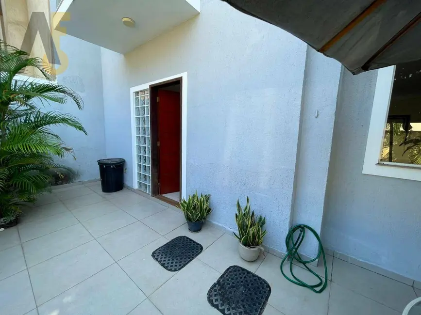 Casa de Condomínio com 3 quartos à venda, 130m2 em Rio De Janeiro - RJ - imagem 3 Foto 3 de Casa de Condomínio com 3 quartos à venda, 130m2 em Rio De Janeiro - RJ