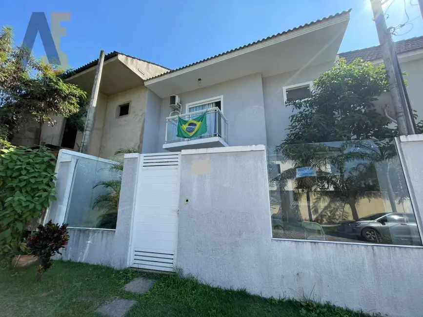 Casa de Condomínio com 3 quartos à venda, 130m2 em Rio De Janeiro - RJ - imagem 1 Foto 1 de Casa de Condomínio com 3 quartos à venda, 130m2 em Rio De Janeiro - RJ