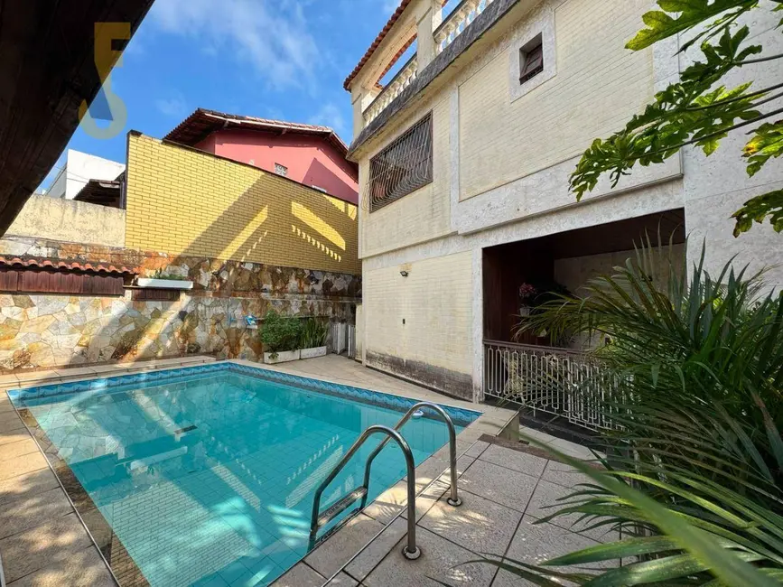 Foto 5 de Casa com 5 quartos à venda, 328m2 em Rio De Janeiro - RJ
