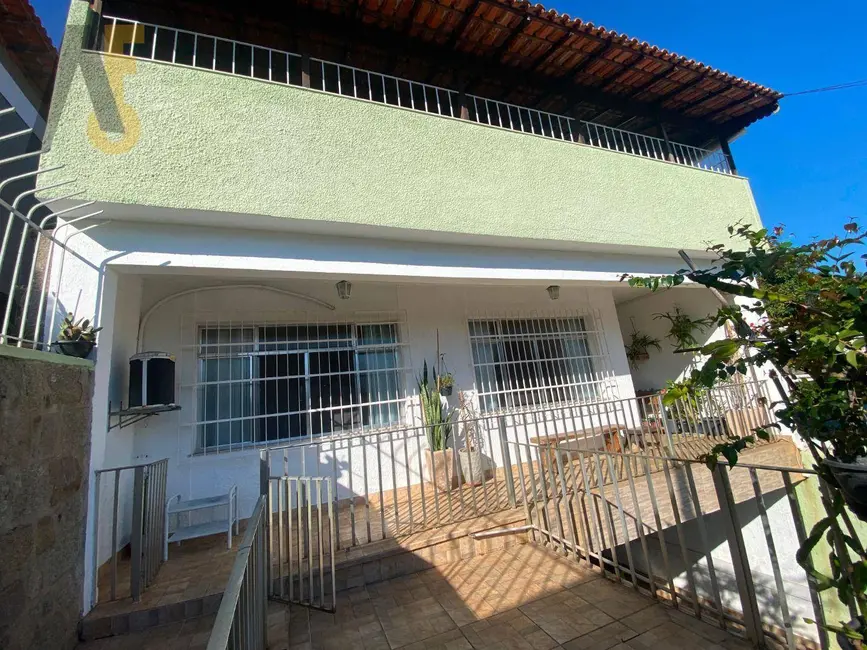 Casa de Condomínio com 5 quartos à venda, 334m2 em Rio De Janeiro - RJ - imagem 2 Foto 2 de Casa de Condomínio com 5 quartos à venda, 334m2 em Rio De Janeiro - RJ