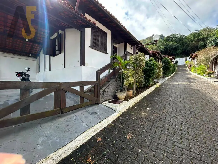 Casa de Condomínio com 2 quartos à venda, 150m2 em Anil, Rio De Janeiro - RJ - imagem 5 Foto 5 de Casa de Condomínio com 2 quartos à venda, 150m2 em Anil, Rio De Janeiro - RJ