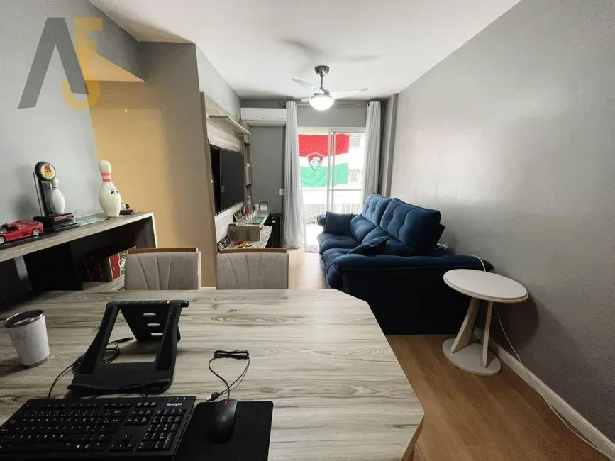 Foto 2 de Apartamento com 3 quartos à venda, 66m2 em Rio De Janeiro - RJ