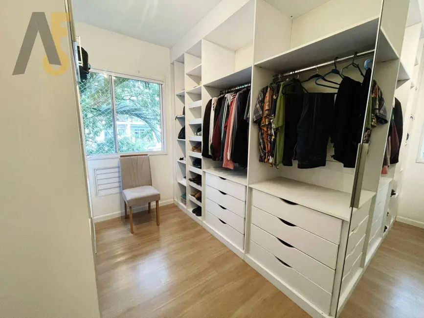 Foto 9 de Apartamento com 3 quartos à venda, 66m2 em Rio De Janeiro - RJ