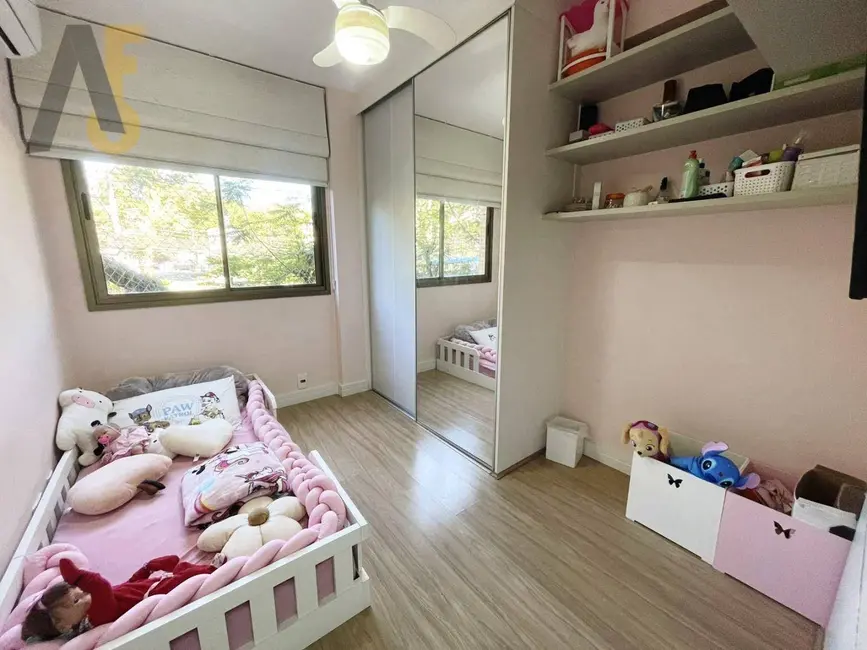 Foto 8 de Apartamento com 3 quartos à venda, 105m2 em Rio De Janeiro - RJ