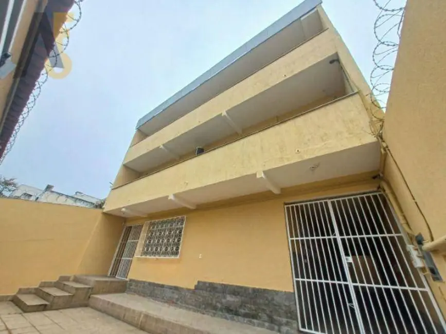 Foto 2 de Casa à venda, 600m2 em Pechincha, Rio De Janeiro - RJ