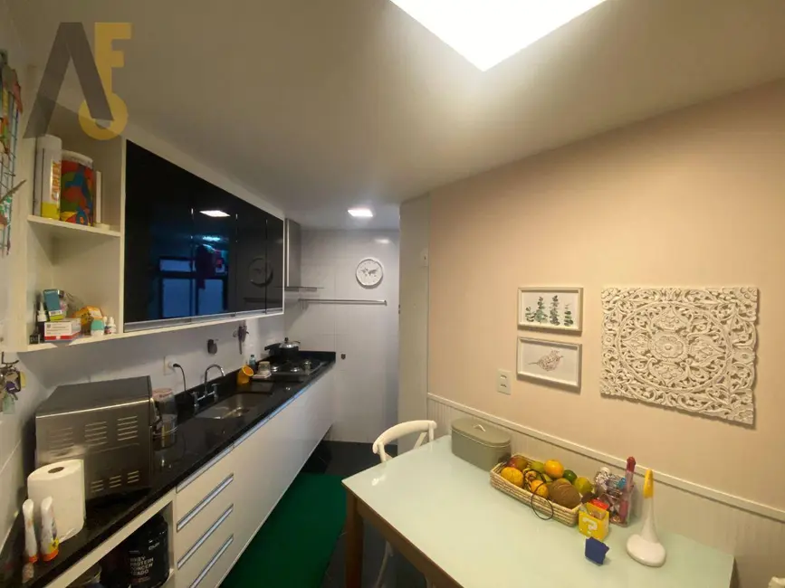 Apartamento com 3 quartos à venda, 112m2 em Rio De Janeiro - RJ - imagem 5 Foto 5 de Apartamento com 3 quartos à venda, 112m2 em Rio De Janeiro - RJ