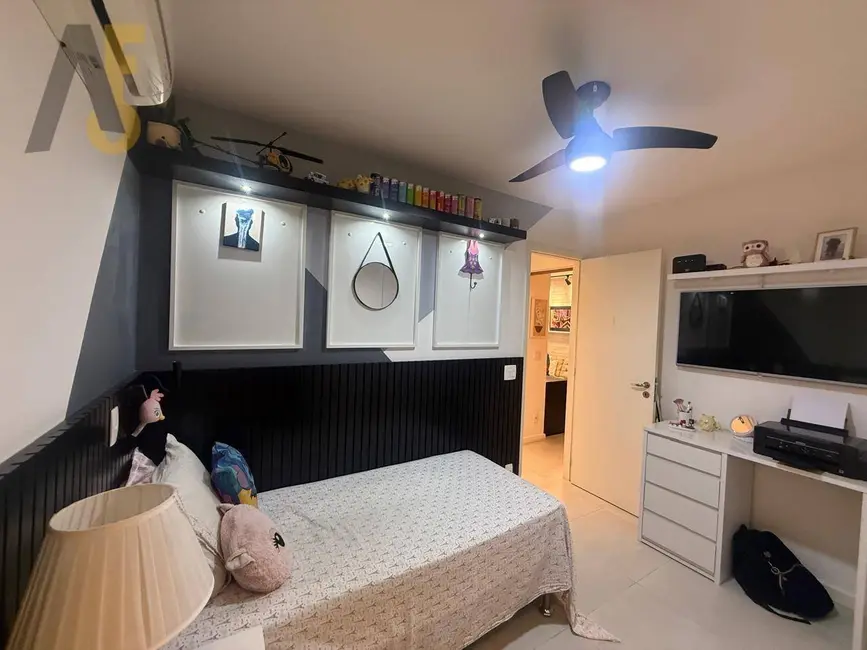 Apartamento com 3 quartos à venda, 102m2 em Rio De Janeiro - RJ - imagem 6 Foto 6 de Apartamento com 3 quartos à venda, 102m2 em Rio De Janeiro - RJ