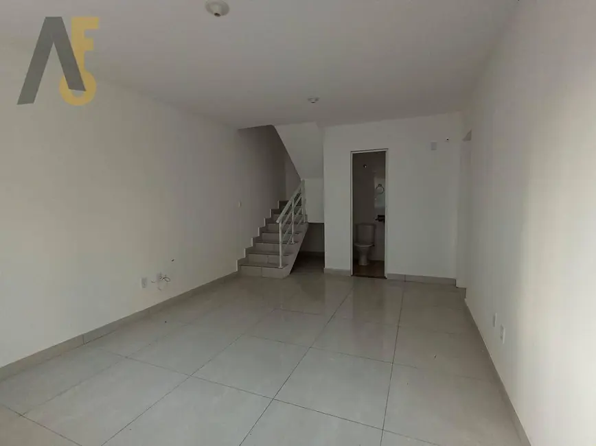 Foto 2 de Casa com 2 quartos à venda, 67m2 em Tanque, Rio De Janeiro - RJ