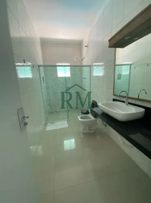 Foto 2 de Casa com 2 quartos para alugar, 110m2 em Centro, Balneario Camboriu - SC