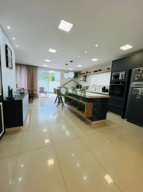 Foto 2 de Casa de Condomínio com 3 quartos para alugar, 260m2 em Areias, Camboriu - SC