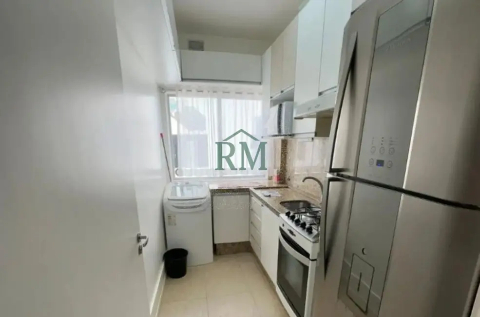 Apartamento com 2 quartos à venda, 70m2 em Centro, Balneario Camboriu - SC - imagem 8 Foto 8 de Apartamento com 2 quartos à venda, 70m2 em Centro, Balneario Camboriu - SC